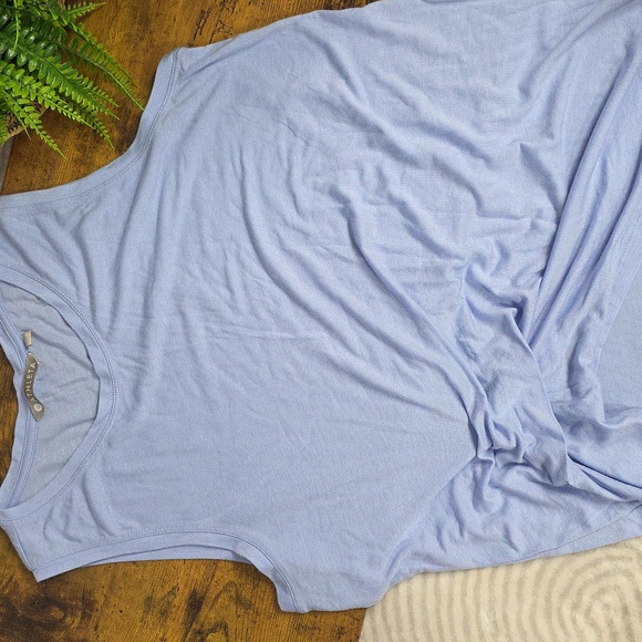 Athleta Threadlight Twist Tank - Picture 2 of 6